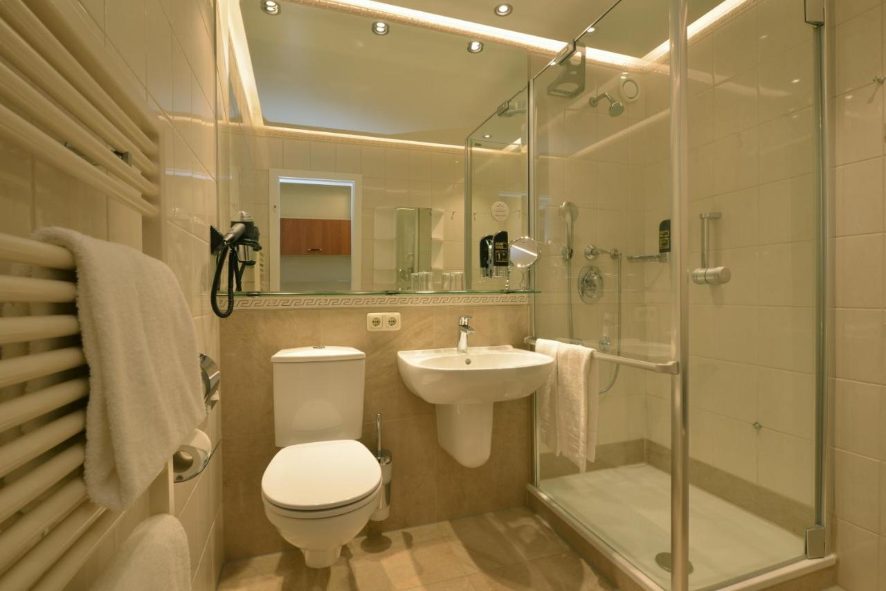 Schweizer Hof Thermal Und Vital (adults Only) 4*